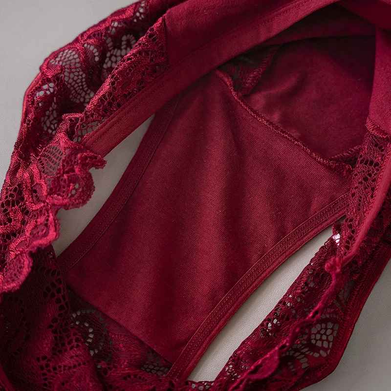 3PCS Lace Floral Embroidery Panties