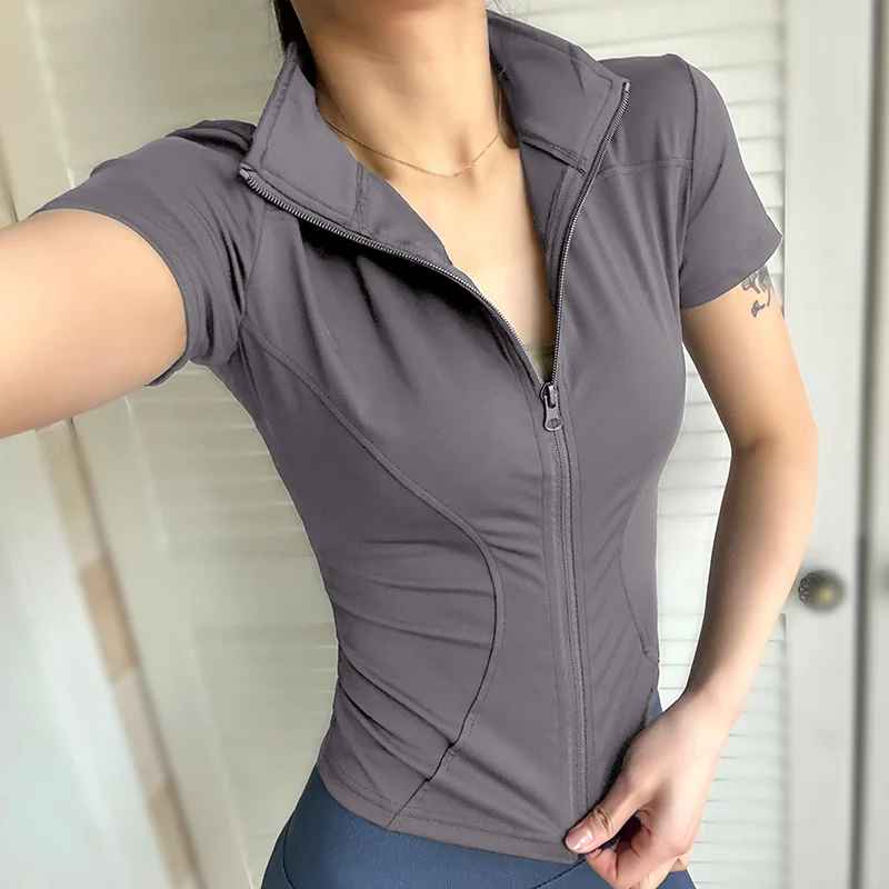 SlimFit Women's Quick-Drying Zipper Yoga Top