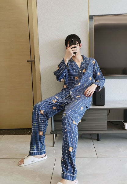 Breathable long-sleeved silk pajama set
