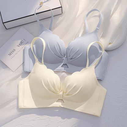 Anti-sag bra without steel band